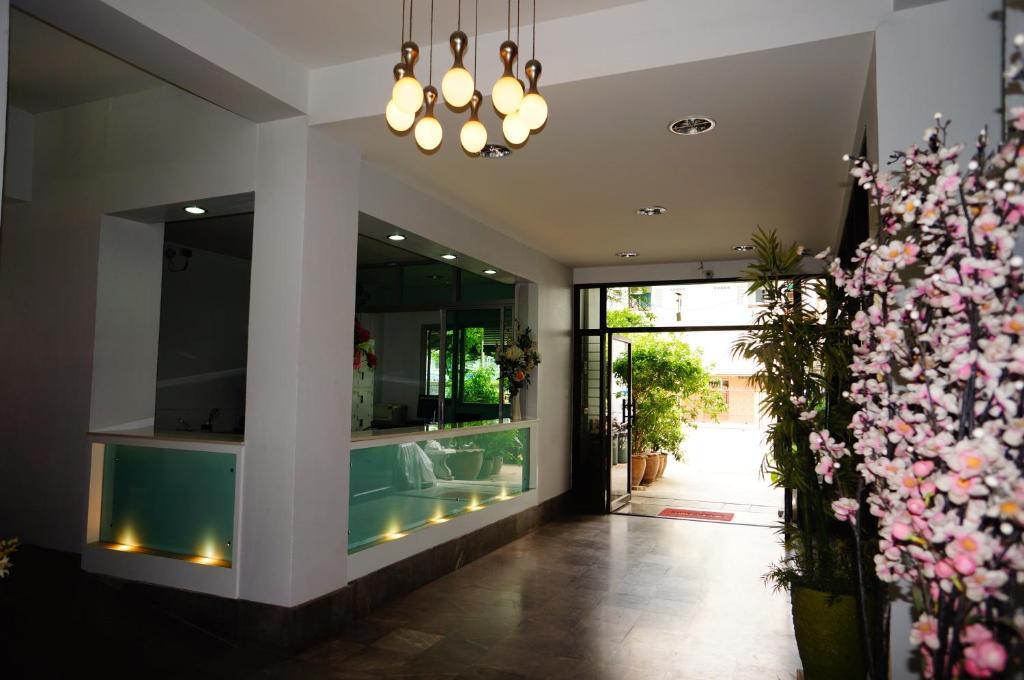 Baan Kaew Mansion Aparthotel Bangkok Ngoại thất bức ảnh